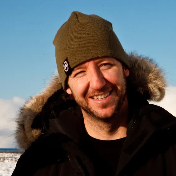 Una foto de Gerry Butts