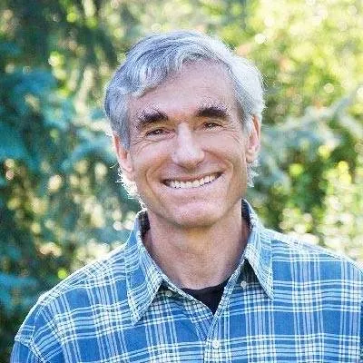 Una foto de TA Barron